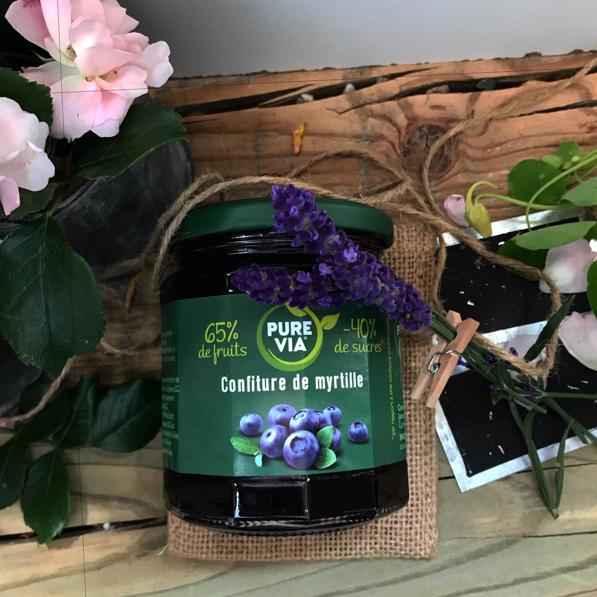MitraEtemad's tweet photo. Réveil en douceur avec la confiture de myrtille @PureViaFrance, moins de sucre pour plus de plaisir 💜
#PureVia #Confiture https://t.co/UvcT56at7L