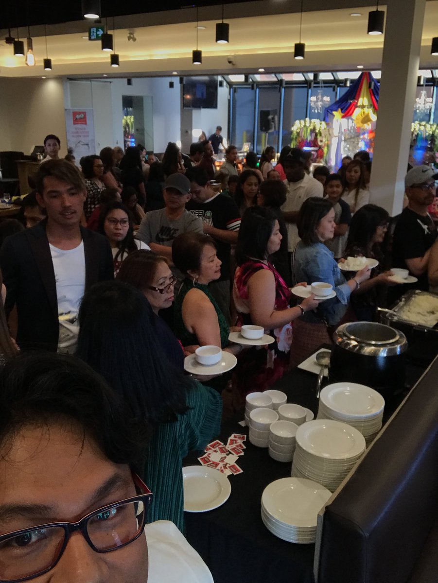 PIOCCSKS's tweet photo. At Max’s Restaurant #yyc Time to find Mr. and Ms. Philippine Independence Calgary 2018! https://t.co/JTjchTXIAE