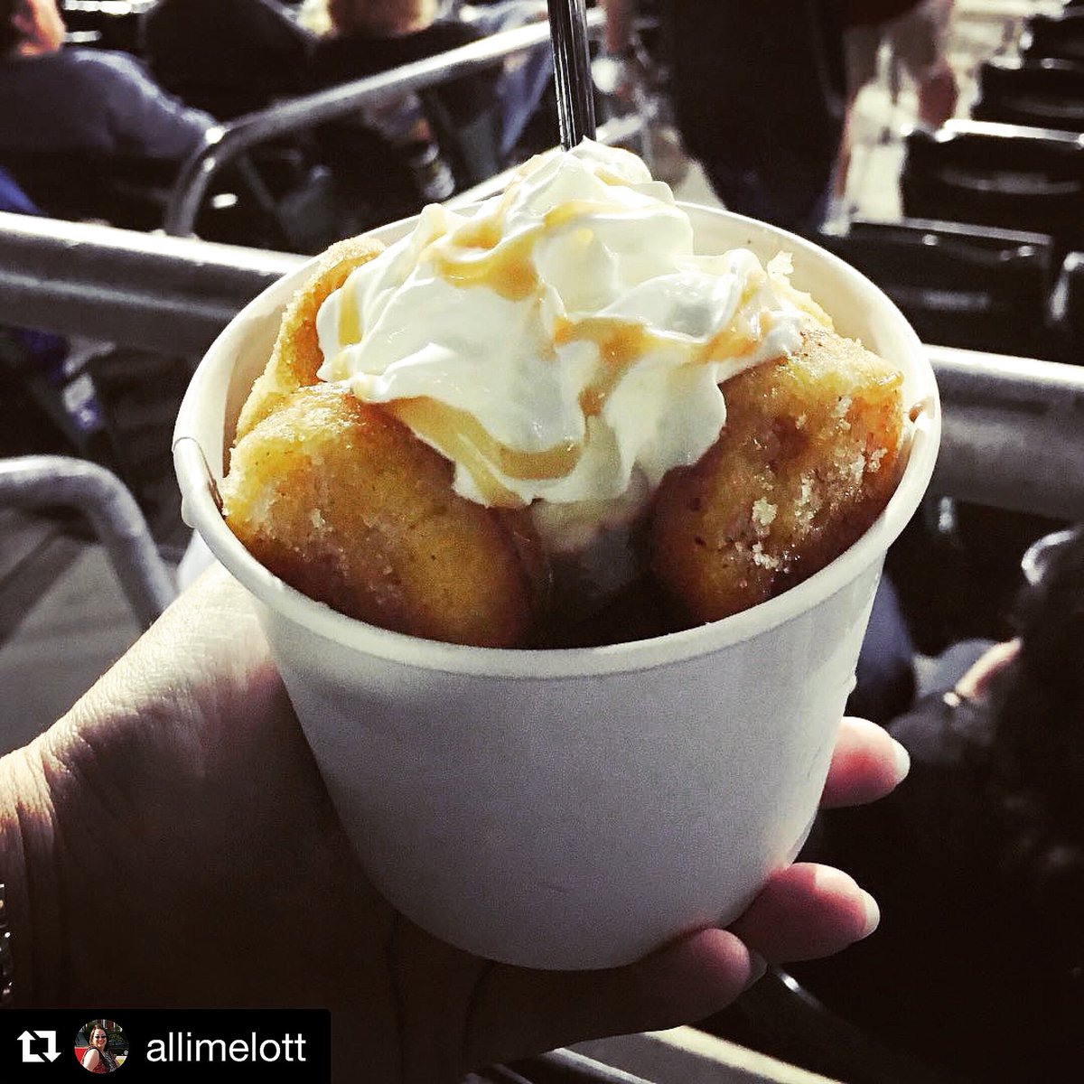 MattBurgessbros's tweet photo. Churwaffle Sundae!! An all new dessert that you must try!!! #foodblogger #foodies #foodanddrink #foodstagram https://t.co/jd0zBajPS4