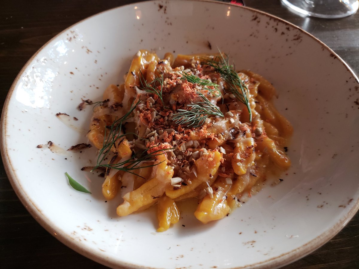 rocknroller5's tweet photo. @DearDara  @DeRushaJ @stephmarch @RickNelsonStrib Truly enjoyed new Spring menu @heirloomstpaul tonight. Roasted cauliflower w Moorish spices &amp; turmeric-apricot sauce. Herb Strettine - nettles pasta w fiddleheads. Carrot cavatelli. Walleye w yellow curry. Delicious, Check it out https://t.co/BSZiKGiTDb