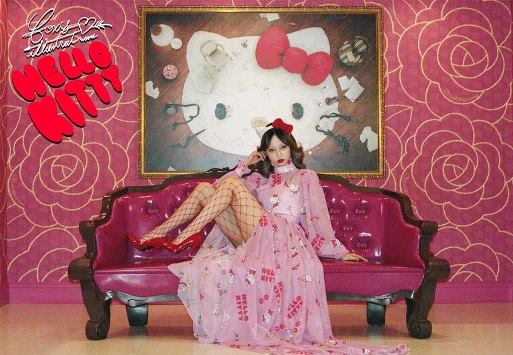 Foxy Illustrations Foxy Hello Kitty キティのお部屋は薔薇の壁紙 Bag Anoush Model Risa Nakamura Hair Make Up Yuya Nara Photographer Tammy Volpe Dress Tomo Koizumi T Co G0enlcf5wy