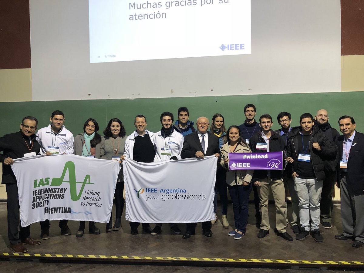 Felices de nuestro espacio #WomeninEngineering <a href="/wieargentina/">Women in Engineering (WIE) Argentina</a> en #IEEEARGENCON2018 
Salió debate de #eficienciaenergetica #cambioclimático #diversidad y #genero de la mano de <a href="/piatorres02/">piatorres</a> “Dejemos de ser víctimas y nos transformemos en agentes de cambio”