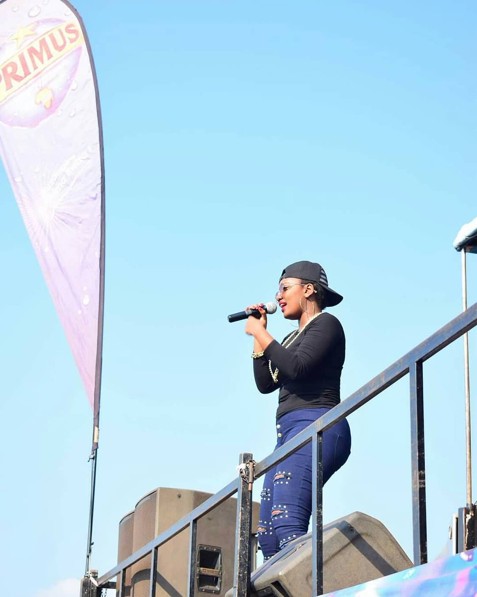 themanerwanda's tweet photo. She has been, she Is now and she will continue being the #Queen. Our @Queencha05 at #KABUGA #PGGSS8 #IndiRoundIrindiJwi https://t.co/iB3KXq0deA