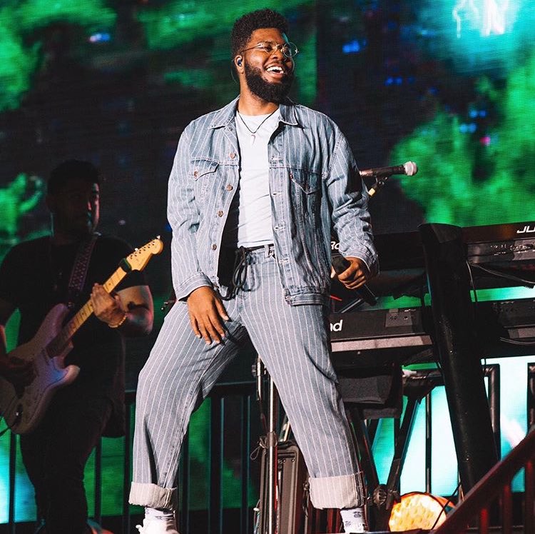 portalkhalid_'s tweet photo. Khalid no show de ontem em Raleigh, Carolina do Norte, EUA. #RoxyTour 🌟 https://t.co/Q5SdmHN16A