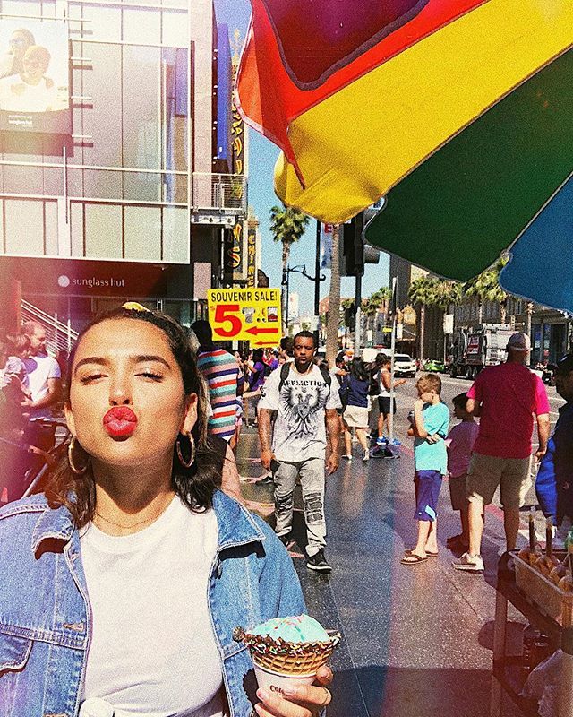 jesskentmusic's tweet photo. happy pride y’all ! 👑🦋🌈🌈🌈🌈
im honoured that i get to call so many beautiful humans in the LGBQT+ community my fam
have fun this weekend, 👠and remember, be kind and stay weird x ❤️💙🧡💛💚 https://t.co/QdTk216c0F