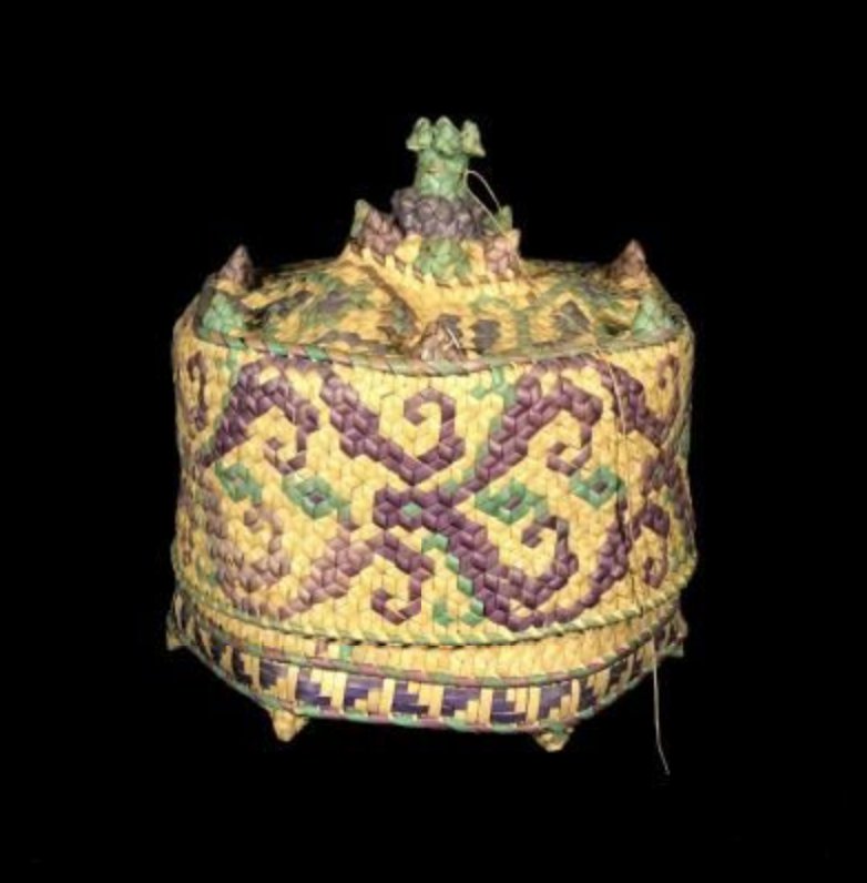 related, these palm leaf baskets from East Timor (artists unknown) that look like cakes. I love them, but —