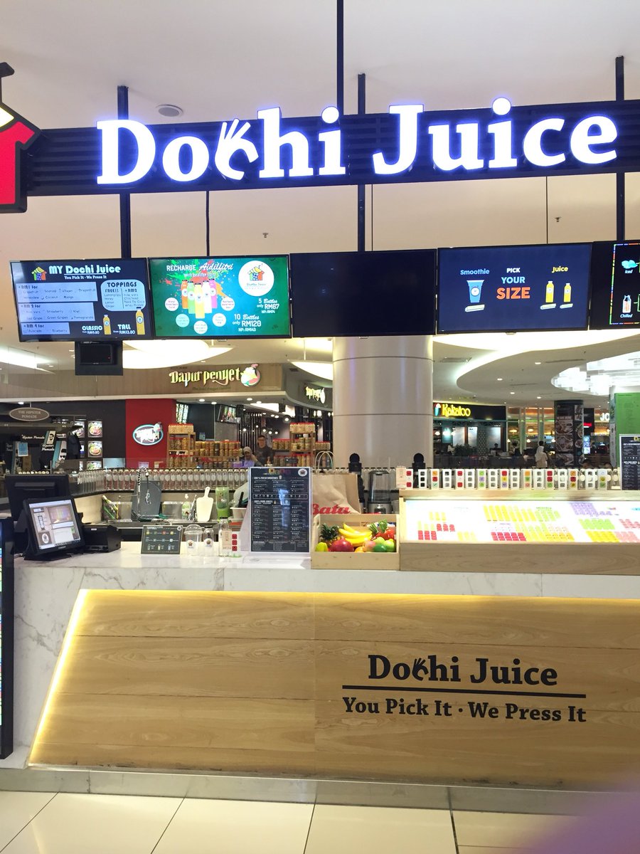 #JumpaKasutRaya RT <a href="/a_azimm/">Абдуазим Абдужалилов</a>: Hai guys tolong rt please. Ade family tertinggal kasut anak2 dia dekat kedai Dochi Juice ioi Putrajaya. Tolong sebarkan weh kesian dorang, lagi berapa hari nak raya ni.