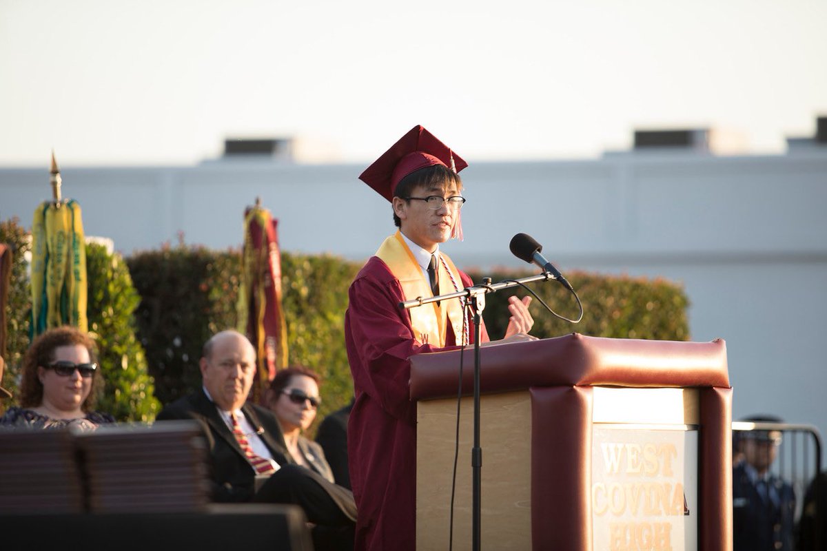 WCHSASB's tweet photo. Congratulations to the Class of 2018 Valedictorian Kenneth Vuong and Salutatorian Nathan Han! #westcovinaclassof2018 https://t.co/8ncCHFVwPL
