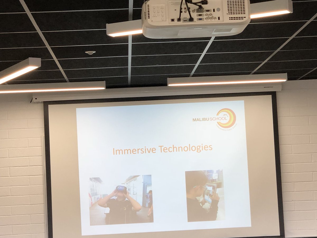 eduRichandJules's tweet photo. Having a great time presenting on AR #ecawa2018 #edsupport #DigiTechforall https://t.co/jVmfKUrmVC