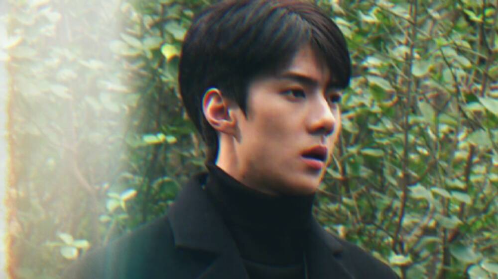 reveusehun's tweet photo. We all need Detective Sehun back 🕵️‍♂️🖤

#세훈 #SEHUN #吴世勋
https://t.co/H0R4CmyPgs