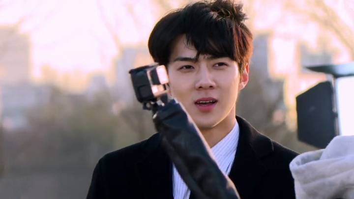 reveusehun's tweet photo. We all need Detective Sehun back 🕵️‍♂️🖤

#세훈 #SEHUN #吴世勋
https://t.co/H0R4CmyPgs