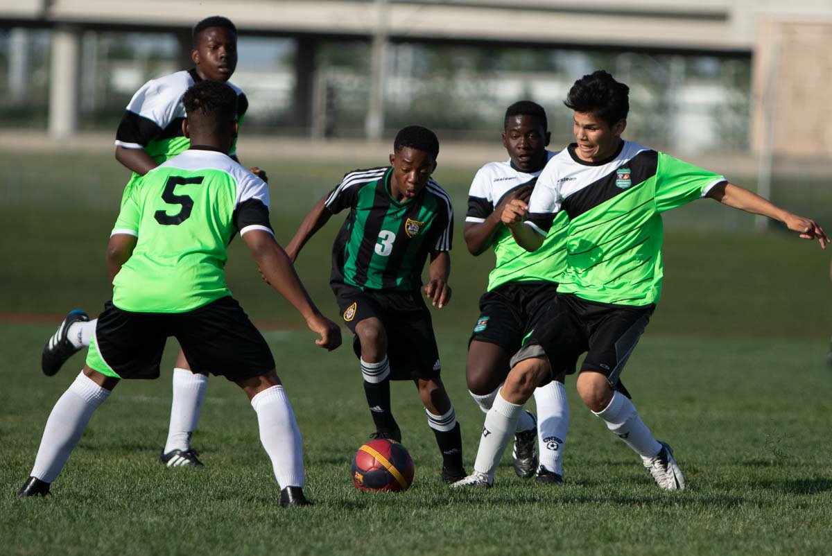 SteveGoonerCal's tweet photo. @04Boys 04's doing the business tonight vs. CNEU https://t.co/IoiDK9NTi2
