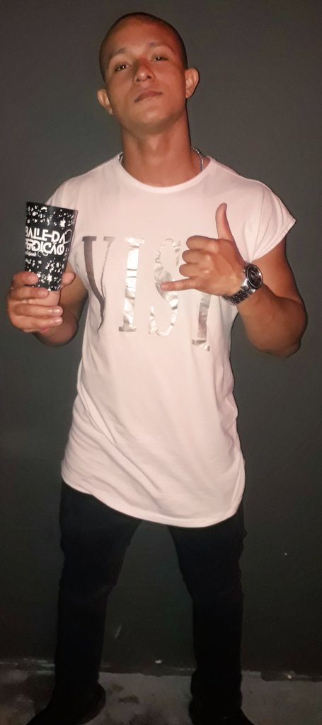 Eduardocruzz01's tweet photo. Muita perdição 👌😲
#BaileDaPerdição https://t.co/gSdYTQgHFD