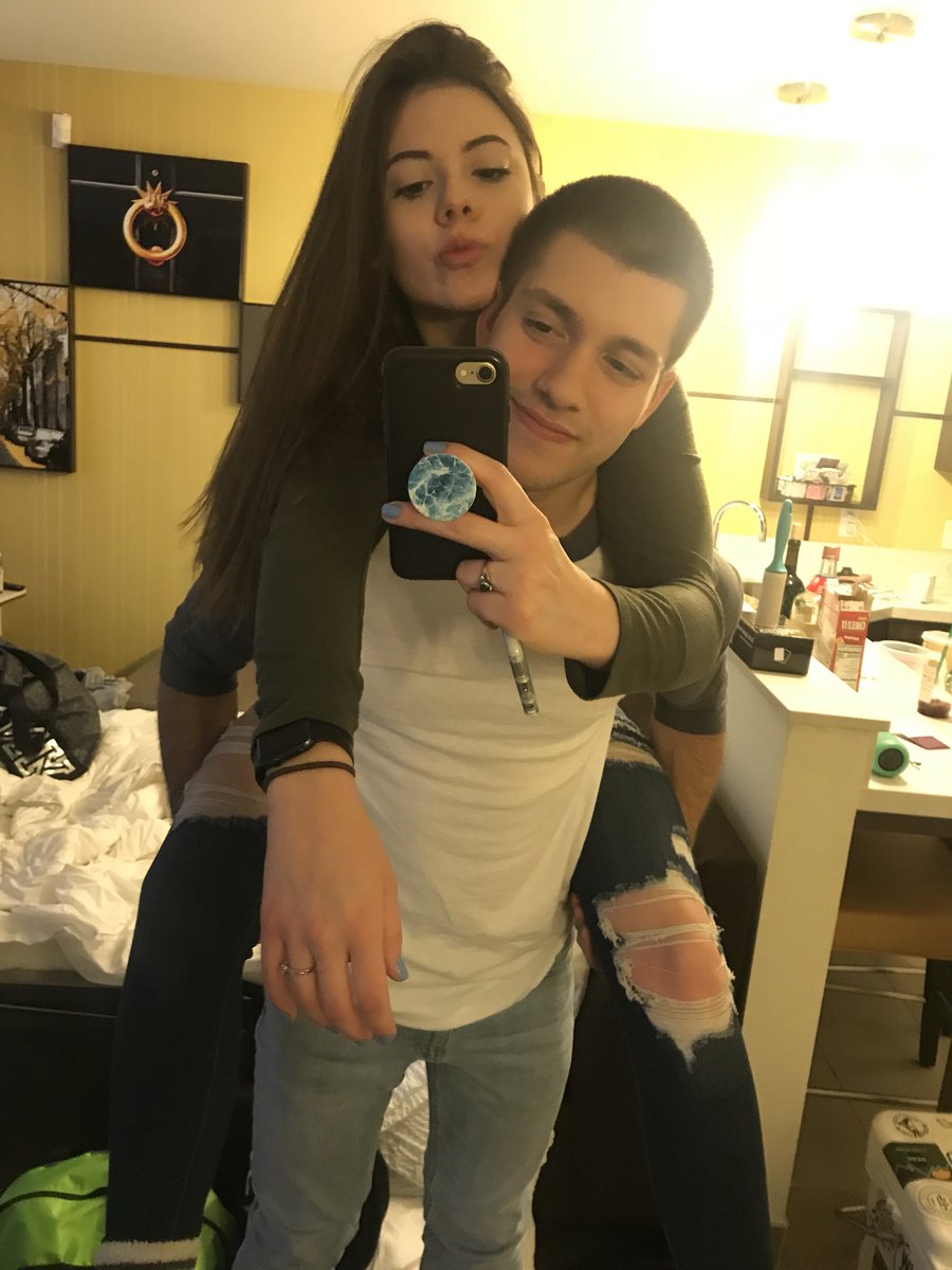 maddyclauson's tweet photo. In love with my bestfriend😍
@robol711 https://t.co/N3ZqKFeSfF