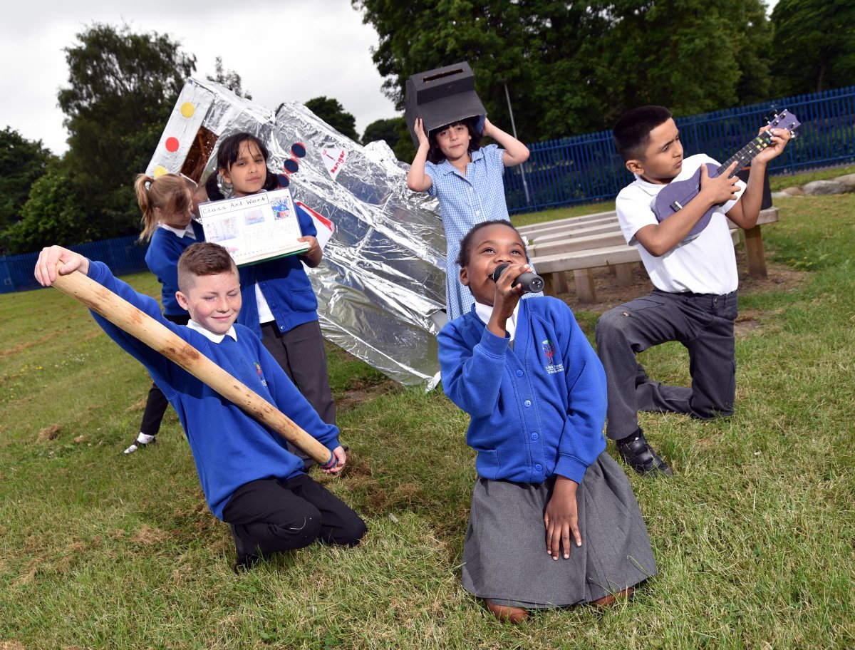 Children in Need gives £80,000 to help disadvantaged Bradford youngsters thetelegraphandargus.co.uk/news/16279432.…