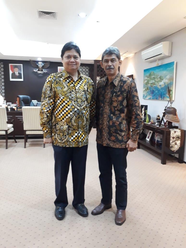 2. Agenda: mlaporkan perkmbangan mebel &amp; kerajinan Indonesia, program2 kerja Asmindo yg telah &amp; akan dilaksanakan,..