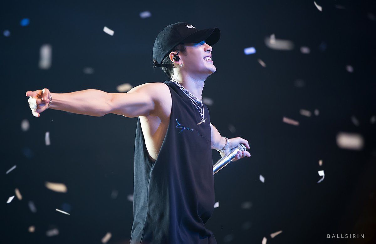 WANG PICS™ (@jcksnpics) on Twitter photo 