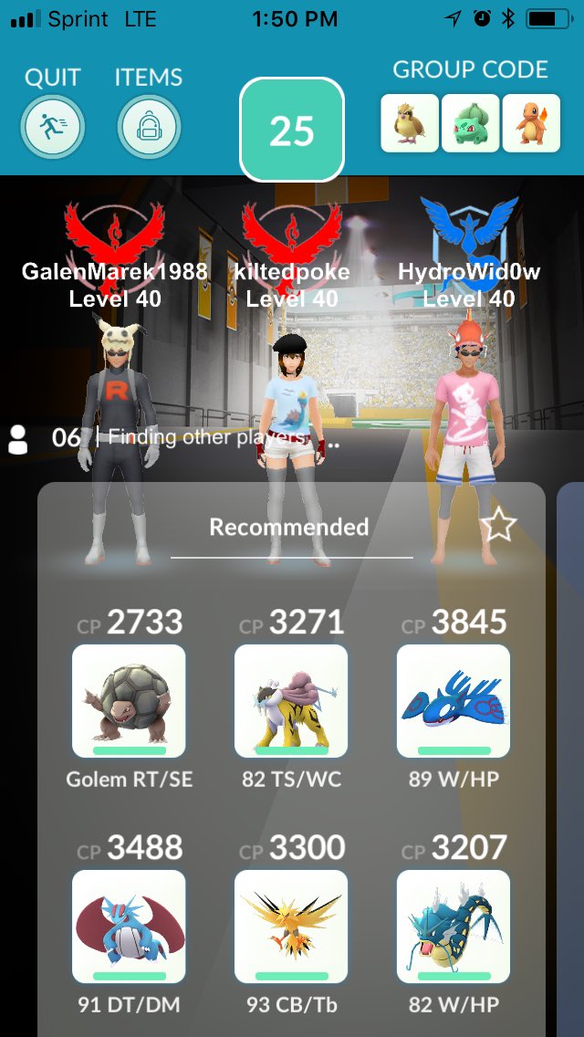 JustSophia22's tweet photo. Smashed some raid bosses with the #40squad today, and got a beautiful blue bird from field research 😍💙 #PokemonGO #raidtrain #researchbreakthrough https://t.co/NVrNZvO3VU
