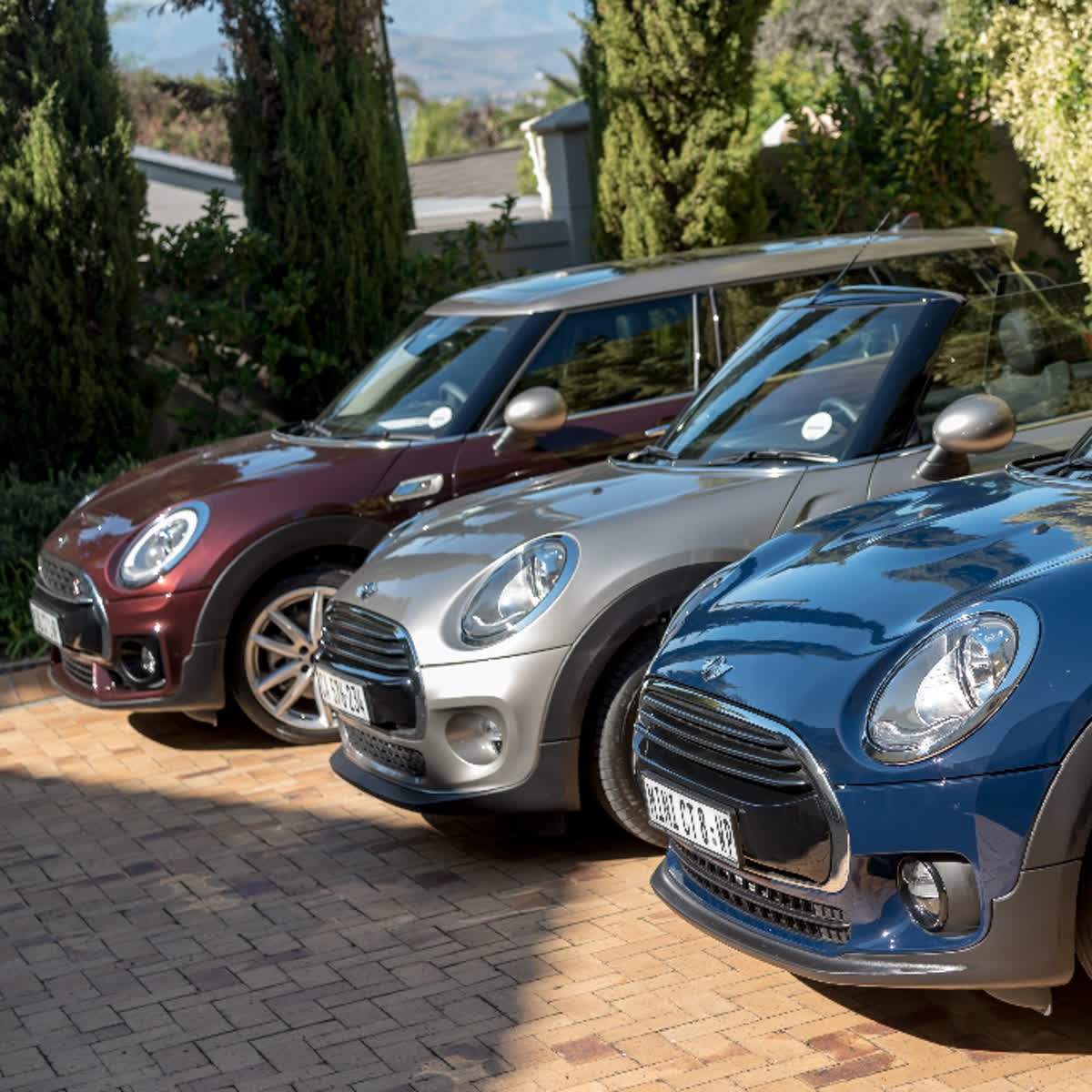 MINICPTCity's tweet photo. A brand new day means a brand new adventure - Where are you and your MINI squad hanging out today? Share with us! #AutoAtlanticMINI #MINISquad #MINIWeekends https://t.co/Xw80H0uMpN