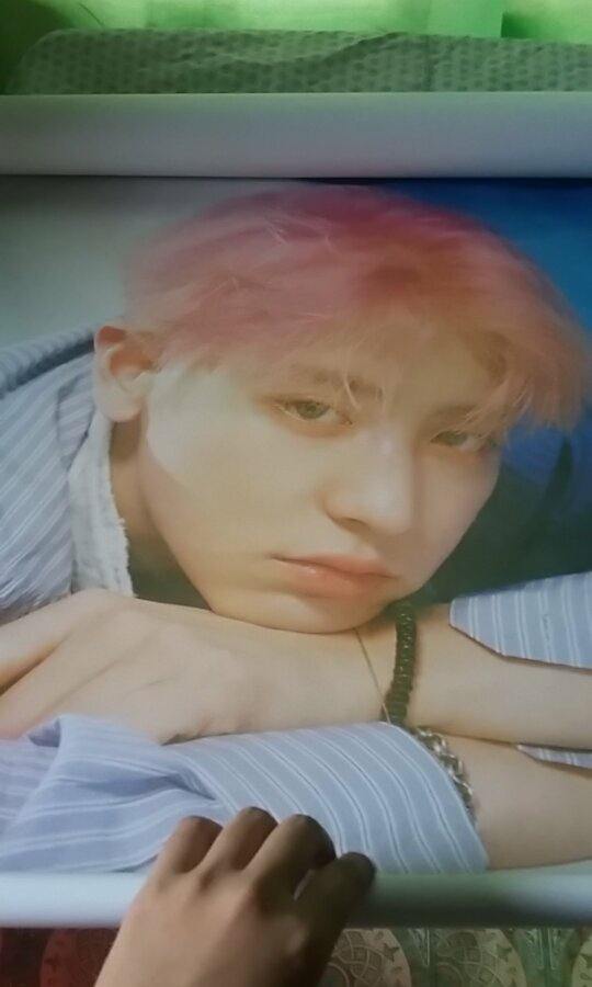 kokobaek_shoppe's tweet photo. 🍑LFB HELP RT🍑

Chanyeol And Baekhyun Offcial Kokobop poster 

SOON TO BE ONHAND

💸380 + ems 

DM MEEE. You can ask if folded or nasa poster tube sya but additional 80 for poster tube☺

#dafBAMA2018EXO @weareoneEXO https://t.co/bTA6Sgm1SK