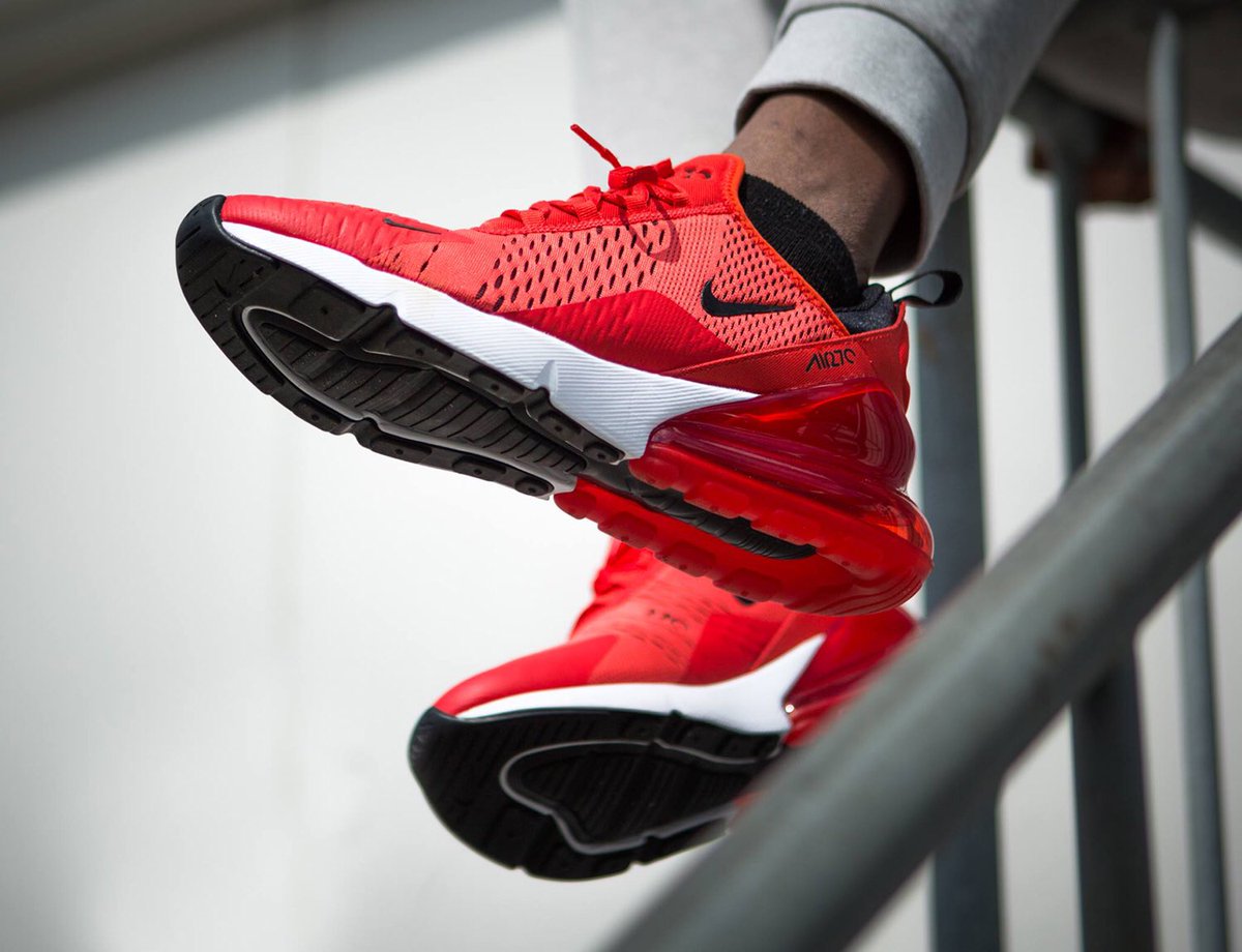 Morning!

You can now pick up the Nike Air Max 270 ‘Habanero Red’ for ONLY £83.29!

Extra 30% OFF auto applied at checkout => tinyurl.com/y96mr5nn

Hurry, sizes going fast 
(RRP£127)