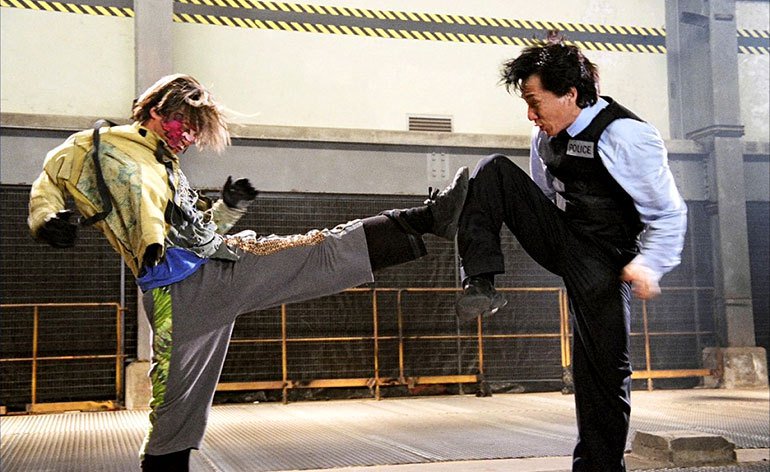 PodcastOnFire's tweet photo. #PodcastThrowbackSaturday #PodcastOnFire #PodernFamily 
NEW POLICE STORY (2004, Benny Chan).

I didn't like this one. #AngryKen 

https://t.co/bHcqM2D19C https://t.co/iOCS2s7fpI