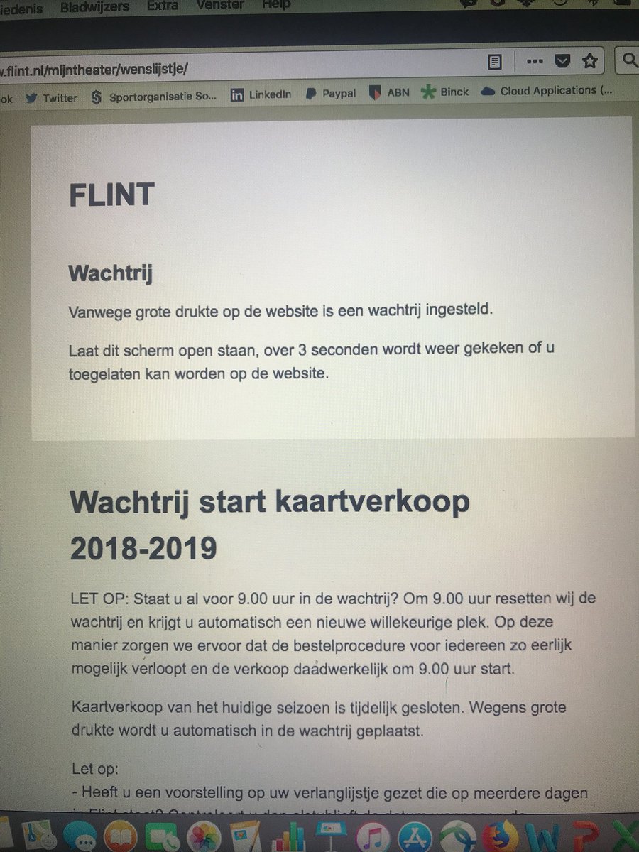 aretta66's tweet photo. Met z’n allen weer in de wacht om het nieuwe theaterseizoen weer te bespreken ... gaat het lukken om alles te bestellen? Spannend maar weer 🤞 #deFlint https://t.co/XRjJ8cdDfS