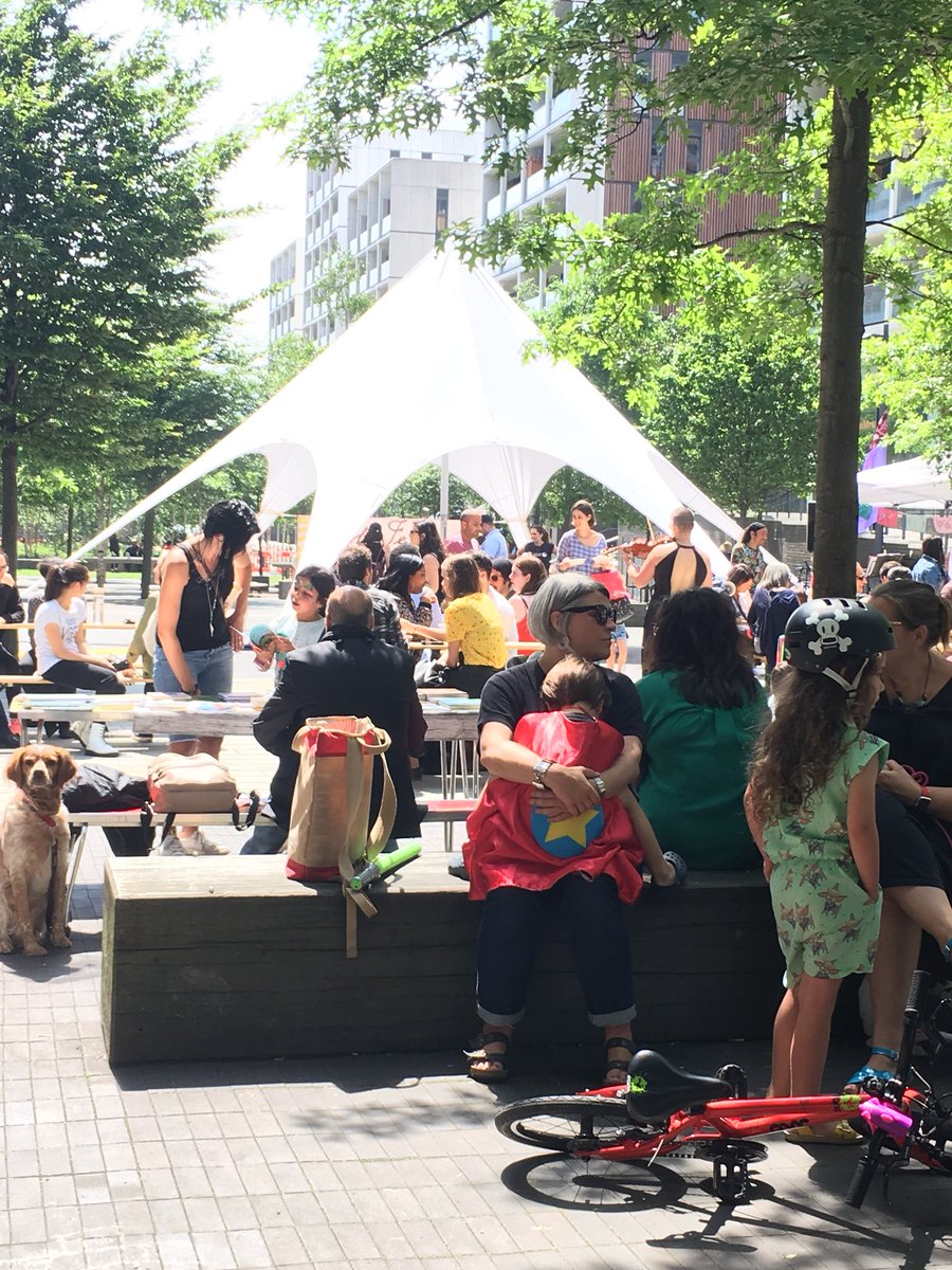 Maia20100's tweet photo. So lovely to see #DalstonSquare so lively! #pastafestival @DonnaFugassa @hackneycouncil @pastarmando @towerhamletsmum https://t.co/5D8MbnAOa8