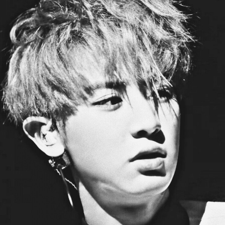 suaviterzx's tweet photo. chanyeol dis +bw (+4pics☄)
แจกดิสชานยอลขาวดำกากๆ • รีก่อนนำไปใช้
🖇: #CHANYEOL #แจกดิส #พื้นที่โปร https://t.co/KWFJnv6Mpo