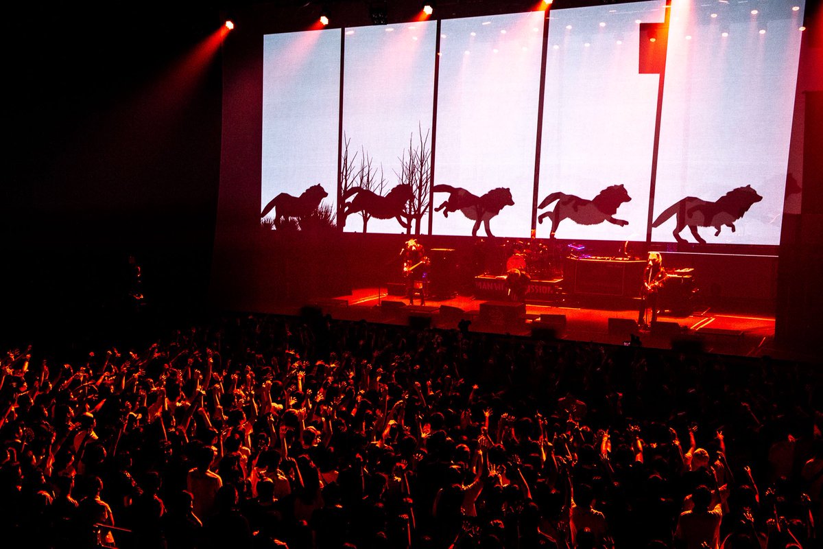 mwamjapan's tweet photo. SOUND&amp;VISION X presents MAN WITH A MISSION "Chasing the Horizon" スペシャルライブ

アート×テクノロジー×音楽

新シイ事イパーイ
観テクレタYOUニ感謝！ https://t.co/Enb2dgzKM5
