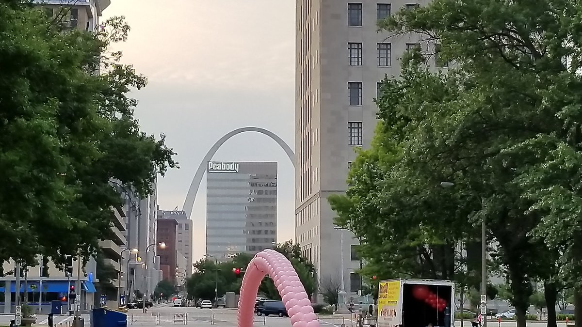 mercysaintlouis's tweet image. Ready for the 20th year of the #KomenSTLRace  Mercy survivors let us know you're here!

#KomenMissouri
#KomenSTL20 #MorethanPink
#BreastCancerAwareness