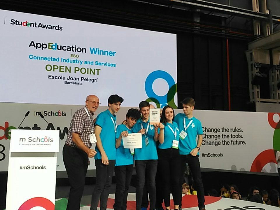 mSchools_MWC's tweet photo. I el premi a la modalitat 'Empresa i serveis connectats' dels #mSchools Student Awards a la categoria #AppEducation d'ESO, és per l'Escola @joanpelegricat (Barcelona) https://t.co/gVj9qpeEM5