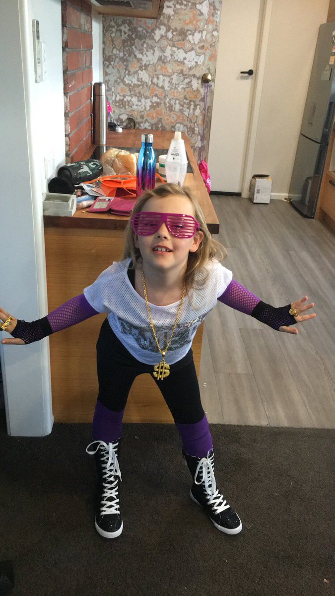 KirstinOD's tweet photo. @SashaBanksWWE my girl wants to be the boss for what I want to be when I grow up#sevenyroldwithskills #chchnz #bossintraining #comevisitnz https://t.co/xJXc5pfW8h