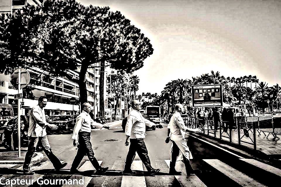 #Cannes #CannesAvance #music #chefscroisetteroad #blackandwhitephotography #photography #chefconnected #CotedAzurFrance #TheBeatles #photostyle @marcheforville @EuroToques1 @renaudolivier @villecannes @ILoveCannes1 @streetsofcannes @NMcannes @CannesTendances @VisitCotedazur