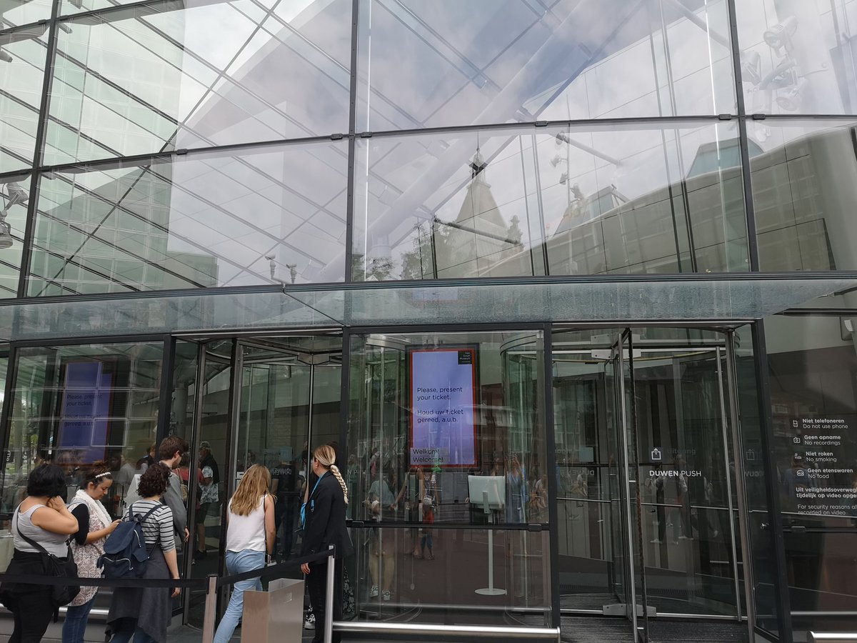 disob_futures's tweet photo. We will keep coming back till the revolving door that fossil fuel lobbyists use to move between business, politics and culture is slammed shut! #ShellKnew #VanGoghKnows #DropShell #artWashing https://t.co/ODGGjbLizC
