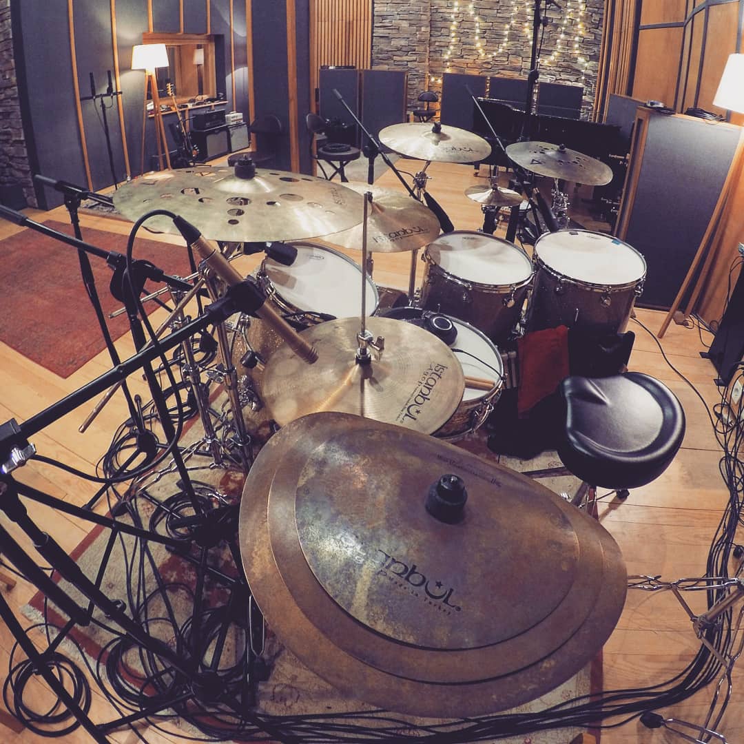 stickdust's tweet photo. Mind Shifter davul kayıtları başlıyor!!! 🤘🤘🚀 #mindshifter #drums #livedrums #drumtracking #istanbulagop #dwdrums #evanslevel360 #promark https://t.co/q71BBfiiT4