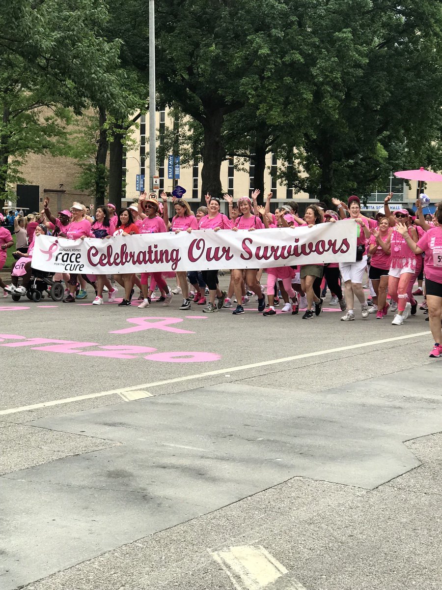 SitemanCenter's tweet image. The Survivor Procession at the 20th #KomenSTLRace was truly an amazing sight to see. Congratulations to all of the survivors! Your strength and perseverance inspires us all. #KomenSTL20 @KomenMissouri