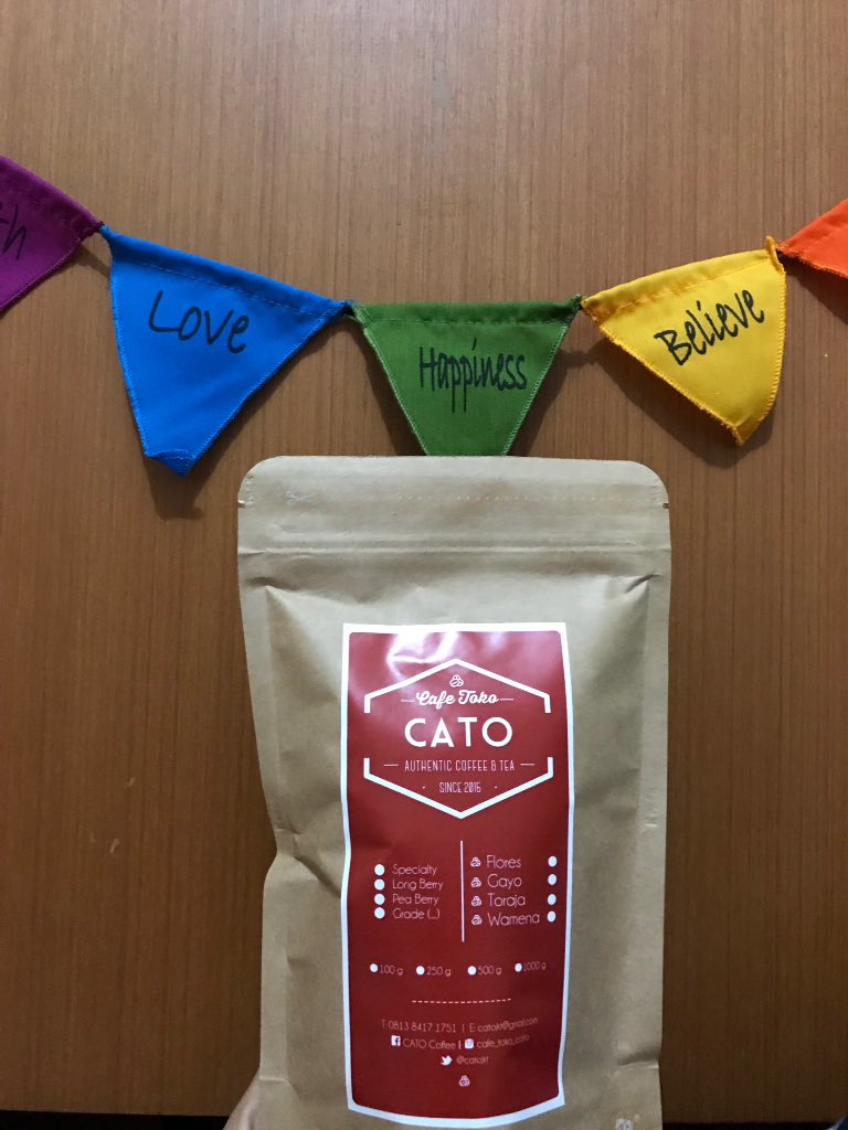 catojkt's tweet photo. Semanga sabtu! Selamat liburan semuanya .. Yang semangat yang menjalankan ibadah puasa, lebaran sudah dekat. CATO UI dan Pasar Manggis akan tutup sampai dengan 20 Juni 2018 dan kembali menyeduh 21 Juni 2018. https://t.co/ZrUrLtPtGk