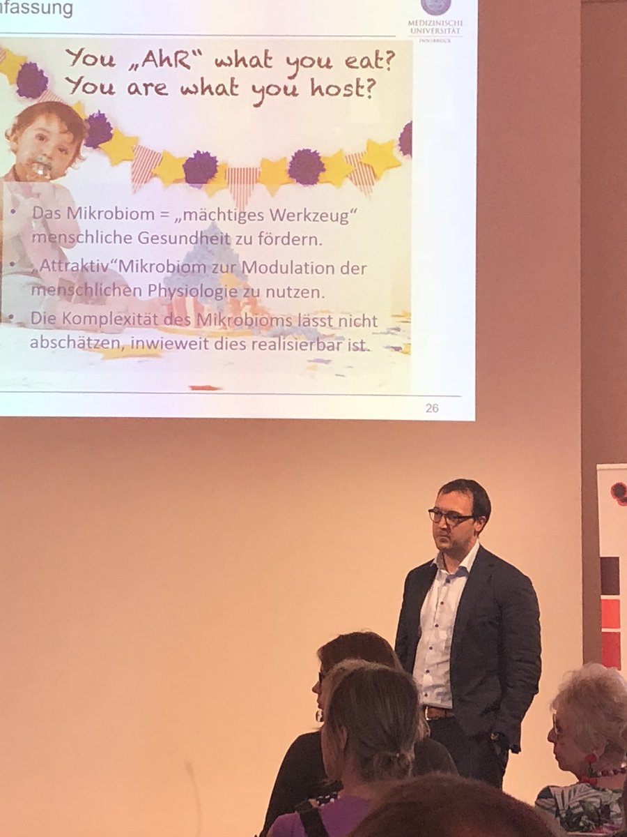 PREVENTIS_'s tweet photo. Prof. Moschen ist der Beste ♥️#darmplus #langerTagdesDarms #Preventis #quantoncal #IBD #CED #Darmgesundheit https://t.co/JHtf7zyoP1