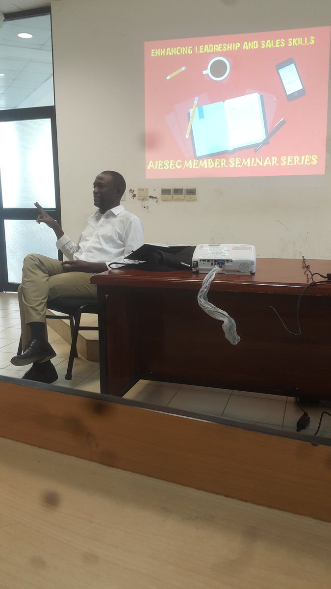 AvidaceTheophil's tweet photo. Powerful leadership talk from #Austine at UDSM. @aiesecinudsm @AIESECTanzania https://t.co/Tlz8DWLHJ4
