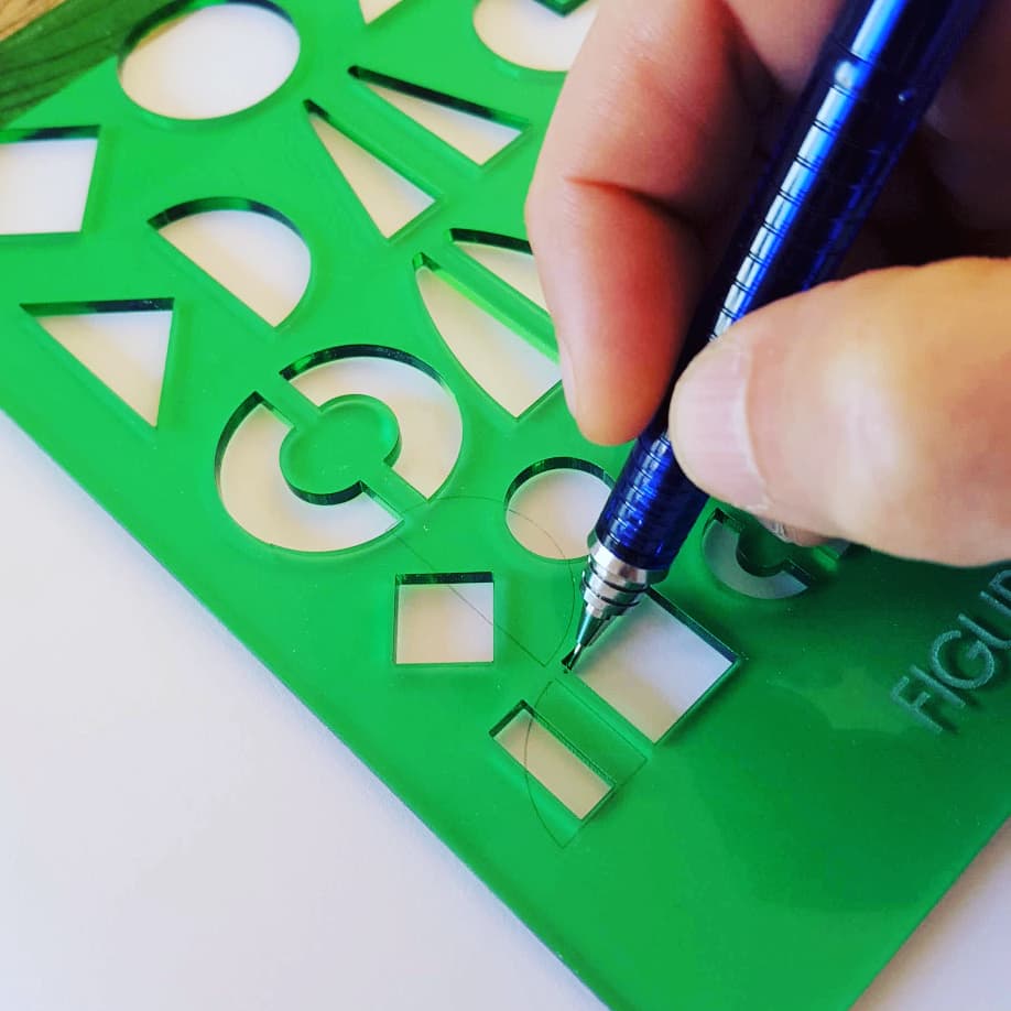 robertogamonal's tweet photo. 💥 Nueva plantilla basada en los tipos de plomo de Figuras Geométricas de la fundición José Iranzo.
👉 Disponible en https://t.co/jS4LlUmR2Y

#plantillatipografica #stenciltype
#modulartype https://t.co/mpHpQGitJY