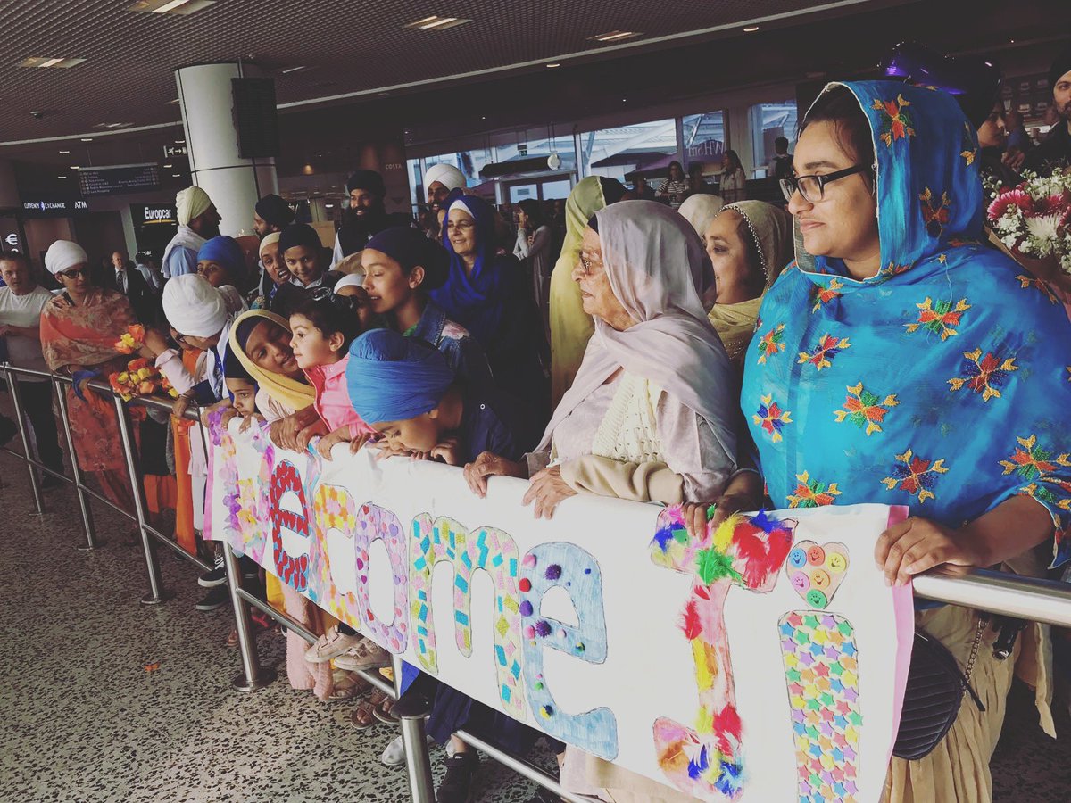 SewewalaSahib's tweet photo. With the blessings of Satguru Guru Granth Sahib Ji Maharaj and Kirpa of Mahapurakhs Brahmgiani Baba Ajit Singh Ji Hansali Wale &amp; Beeba Nihal Kaur Ji Sewewala Sahib, Sant Baba Gurbax Singh Ji &amp; Baba Karandeep Singh have arrived to the UK for  #MSKTour2018 https://t.co/pIMewD6Iix