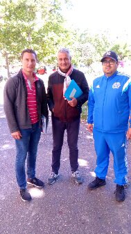 #13013 Retour sur ma seconde visite hier au #ParcCorot avec une association de copro déterminée. Objectifs: renouer le fil du dialogue avec #MRU, rendre éligible le Parc à #CoeurdeQuartier et obtenir une aide de #ANRU