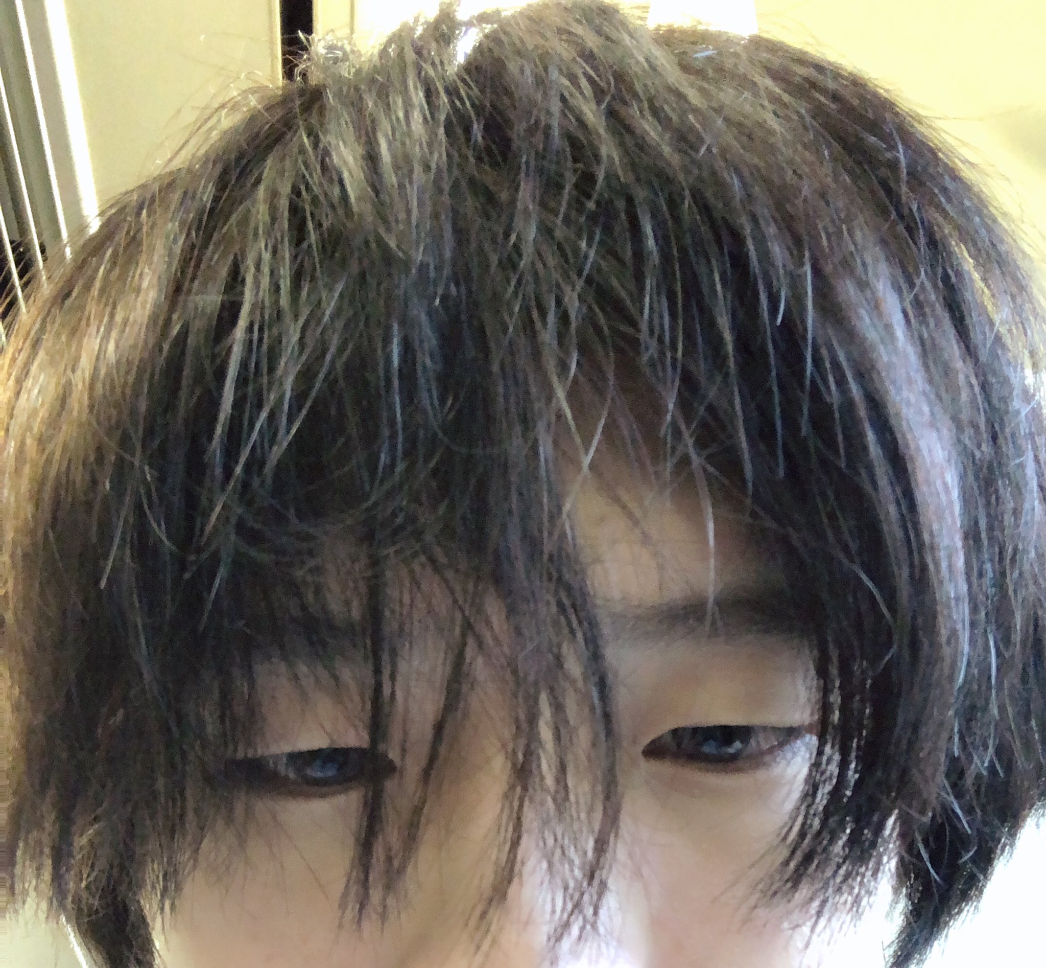 影井ひろ樹 お願い あのですね あたくしですね 今度髪切るんです カッコイイ韓国人みたいな髪型になりたいんです でも こんな感じにしてください みたいな写真を探せないんです なので 影井ならこんな髪型似合うんじゃね っていう写真