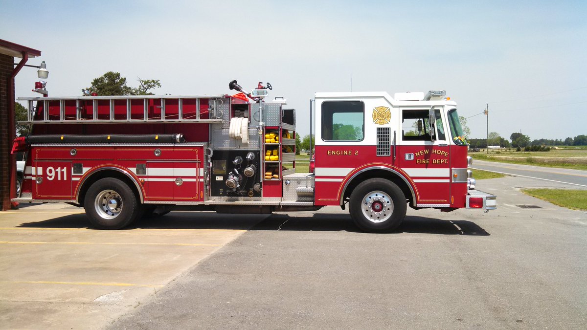 RaleighFire's tweet photo. New Hope https://t.co/XqTNQ3g1EE