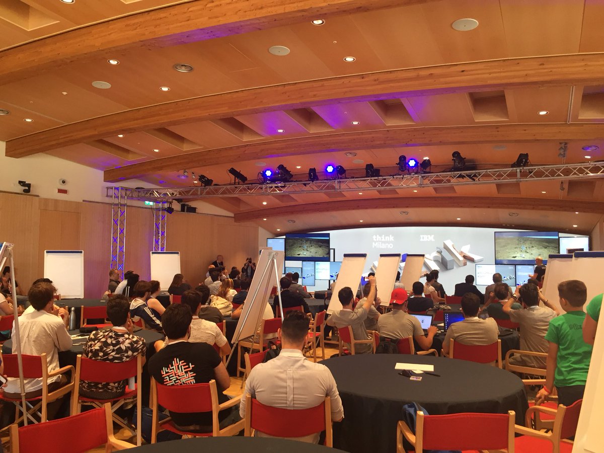 ErminiaN's tweet image. E oggi #CognitiveHack #thinkmilano @CodemotionIT sempre #ibmcloud #ibmwatson