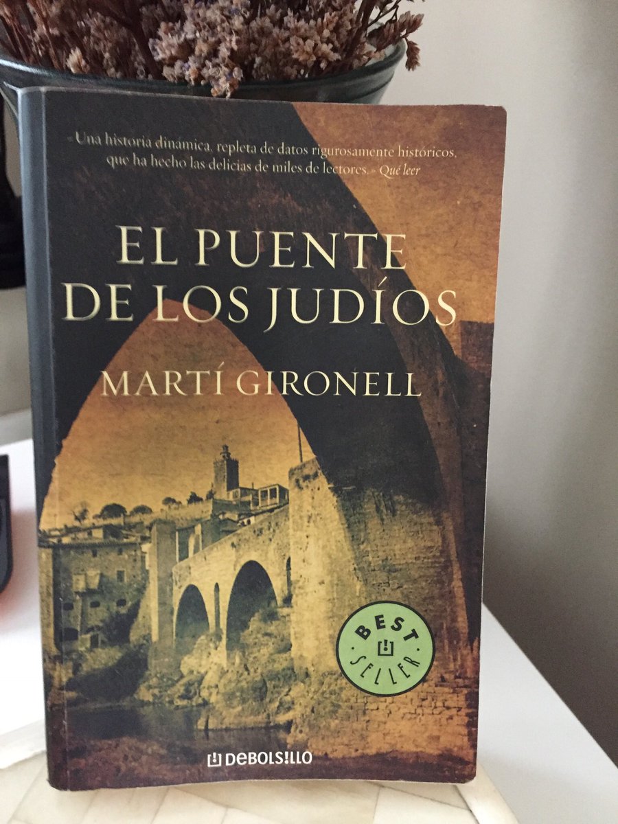 Lo vuelvo a #leer después de 10 años. Recomendación para <a href="/JovenesAT/">Jovenes AT</a> <a href="/EtsieUs/">etsie_us</a> Un libro que hace #profesion #APAREJADOR Descubre la historia de tu #oficio Sentirás el peso de la profesión y nuestro lugar históricamente en la sociedad @aatiedificacion <a href="/CGATEsp/">CGATEsp</a> Ayudame a buscar mas!