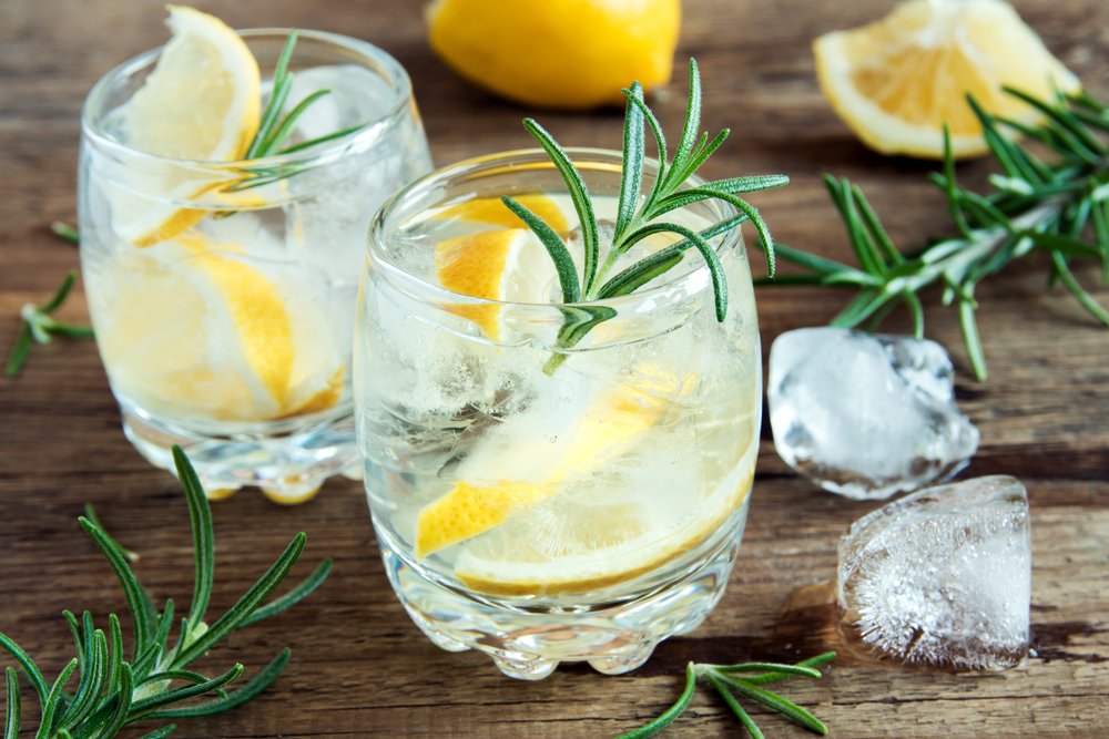 Let's celebrate World Gin Day  
Choose from our artisan selection of some of the finest gins paired with the perfect tonic and a slice of zesty lemon.
Join us for our gin festival on 21st June
#weekend #gin #worldginday #friends #sunnyday #beergarden #pub #grassington #yorkshire