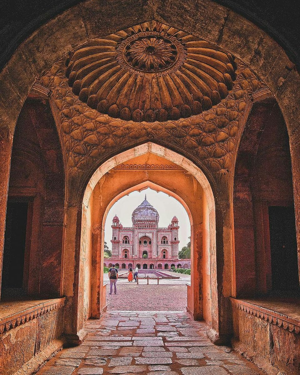 India_splendid's tweet photo. Safdarjung Tomb, Delhi

To know more follow our insta page. Link in bio.

#instagram #delhi #newdelhi #india #IncredibleIndia https://t.co/XkDAP45Eww