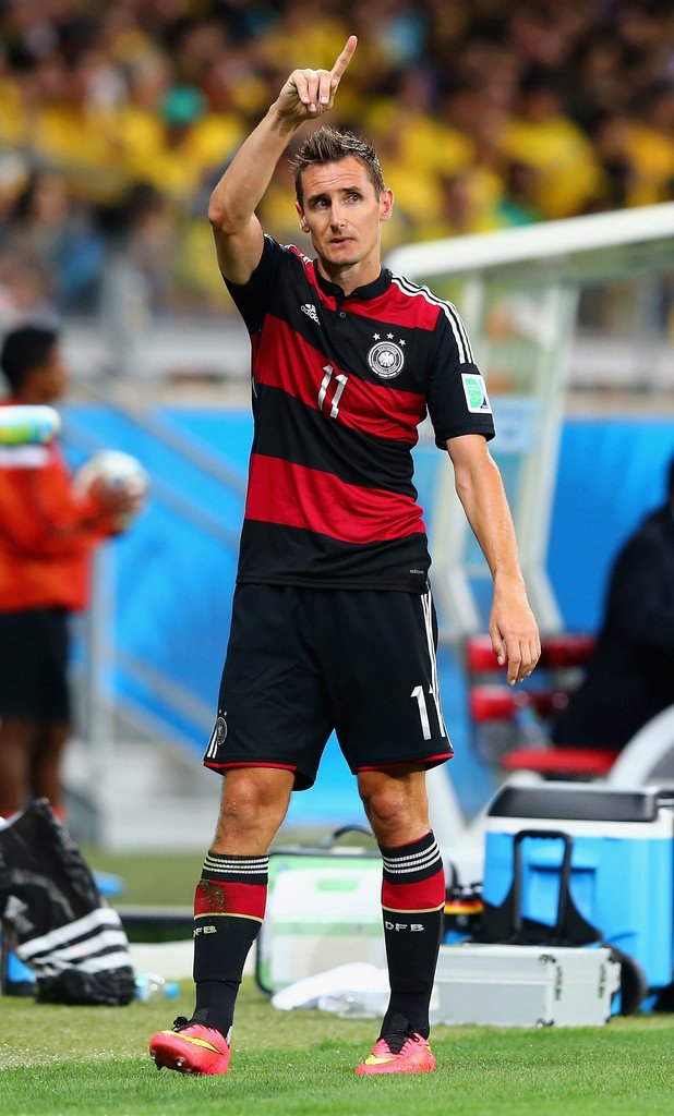 Happy birthday Miroslav Klose(born 9.6.1978) 